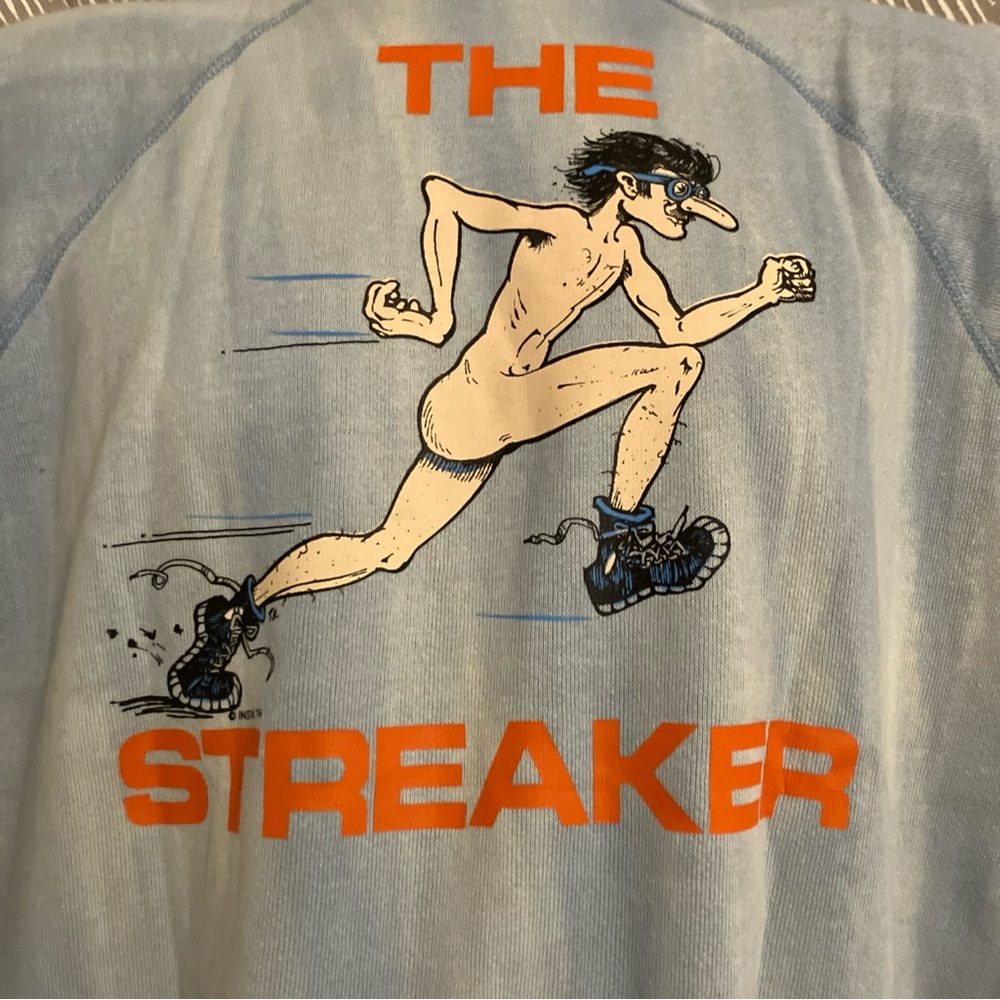 vintage 70's "The Streaker" short-sleeved sweatshirt - Picture 2 of 7